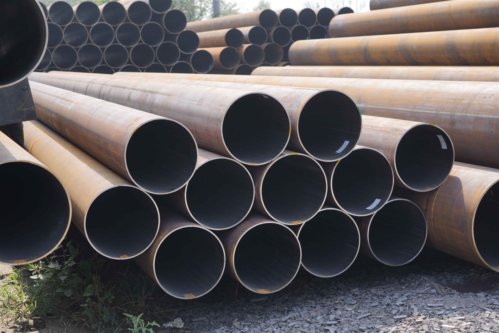 low-carbon steel 